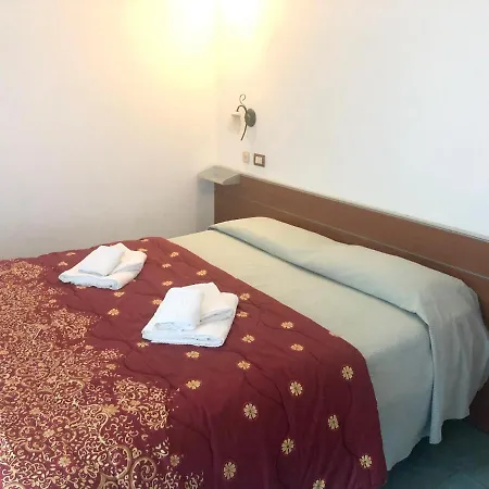 2 Bedrooms Appartement With Sea View At Maratea 2 Km Away From The Beach Lägenhet *